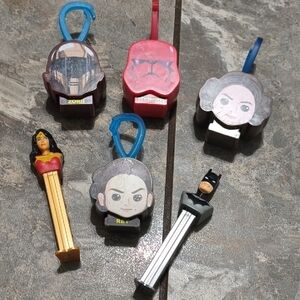 Star Wars Character Dispenser Set with Red and Blue Accents